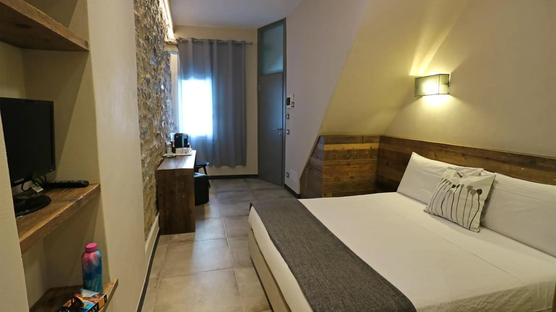 Allo Scalo Dei Mille Guest House Riomaggiore 0*,  Italy