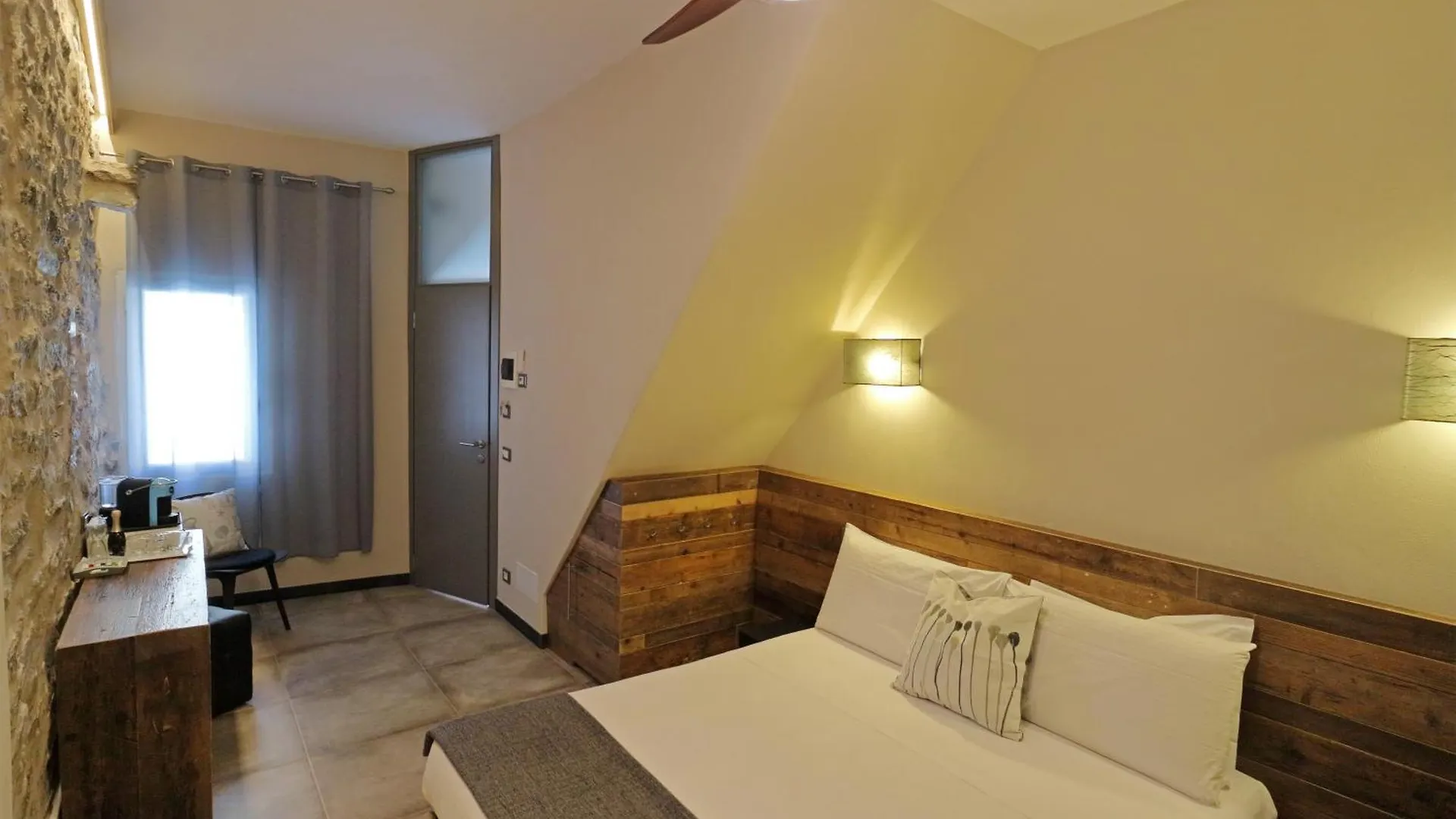 Allo Scalo Dei Mille Guest House Riomaggiore 0*,